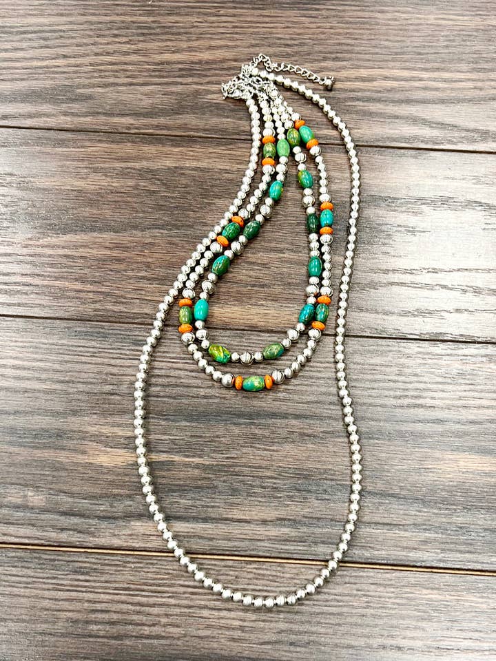 738563, Collana Artigianale con Perline Navajo in Turchese e Argento per la vendita all'ingrosso da parte di ISAC Trading Inc