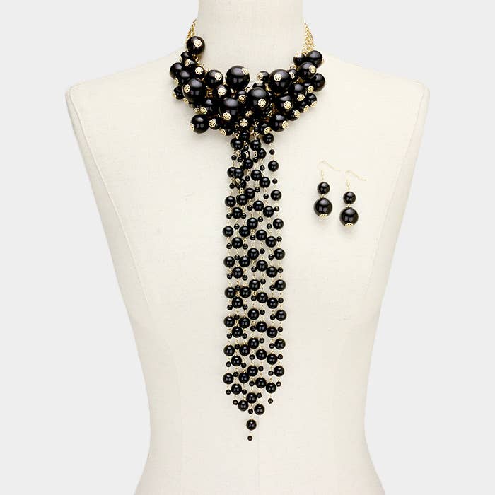 Sensibling Corp. - Wholesale Bib necklace - Pearl Cluster Vine Fringe Bib Necklace2