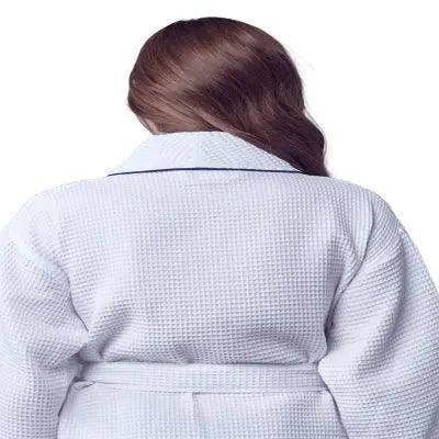 Lotus Linen – Engroshandel Morgenkåbe - Dame – Kvinders lette badekåbe med waffle-tekstur og kantbånd – spa-komfort2