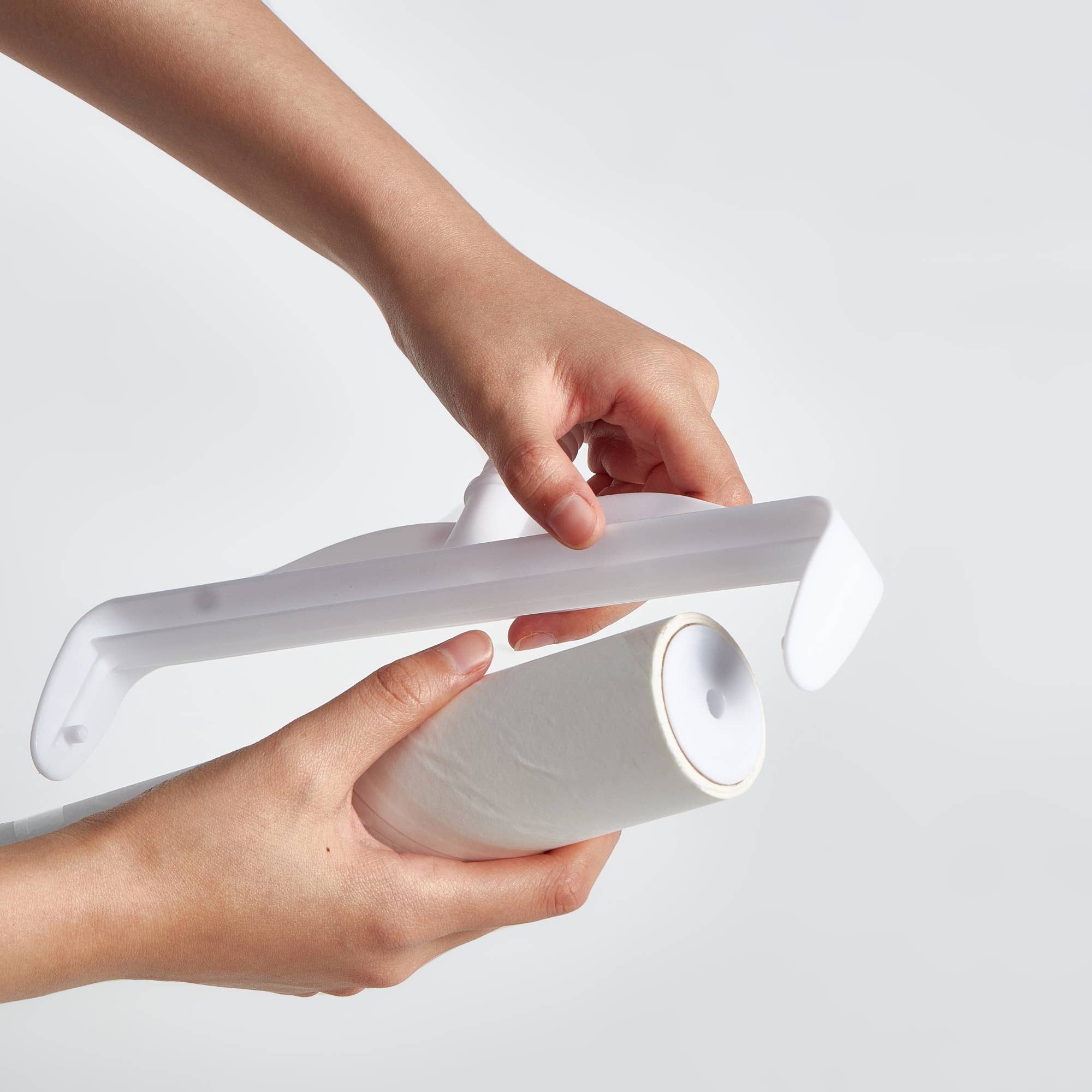 Salav-True & Tidy - Wholesale Lint Roller - Large 48 Inch Sticky Lint Roller (LR-48)7