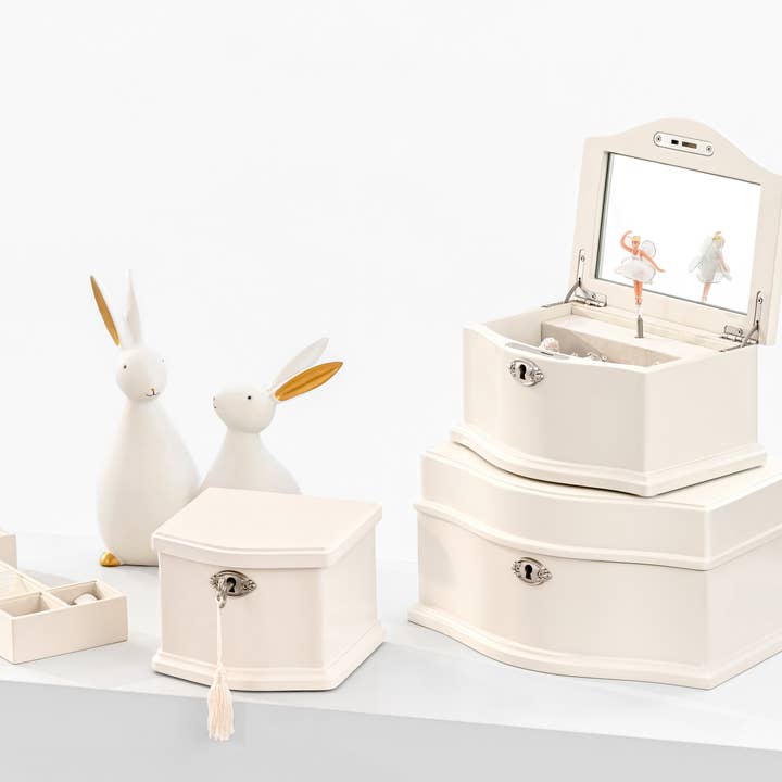 Arlo Belle LLC - Wholesale Jewelry Box/Organizer - Kids Musical Jewelry Box with Lock and Spinning Ballerina19