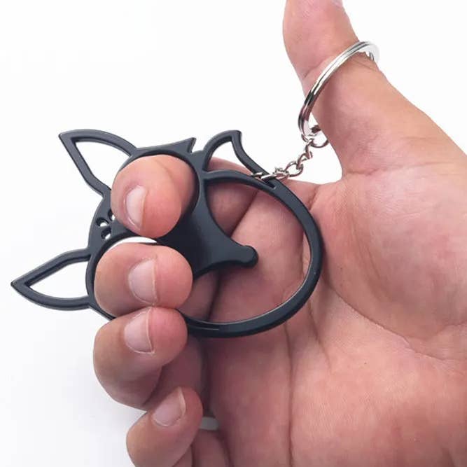 UNISHE - Wholesale Keychain - Women's - Fox Head Women Self Defense Safety Keychain ZK981