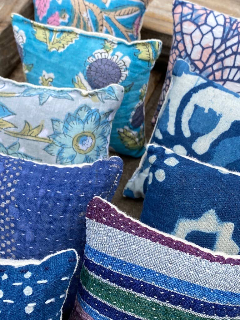 Belle's Nest - Wholesale Sachet - Blue Square Lavender Sachets3