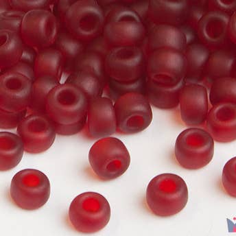 141F - Givre Transparent Rubis pour la vente par The KnittingZone