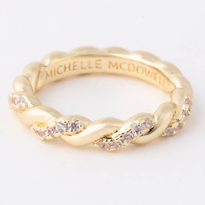 Ring til Claire for engroshandel hos Michelle McDowell