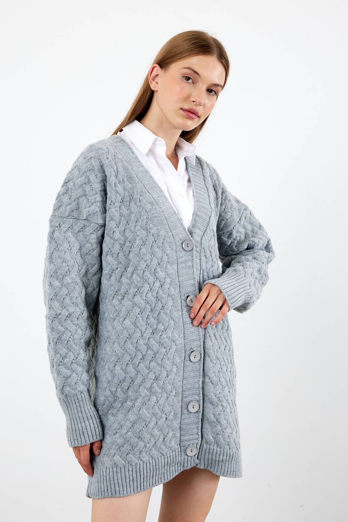 VAV NEW YORK - Vendita all'ingrosso Cardigan - Donna - Cardigan in maglia Cardigan in maglia di media lunghezza Cardigan invernale modesto10