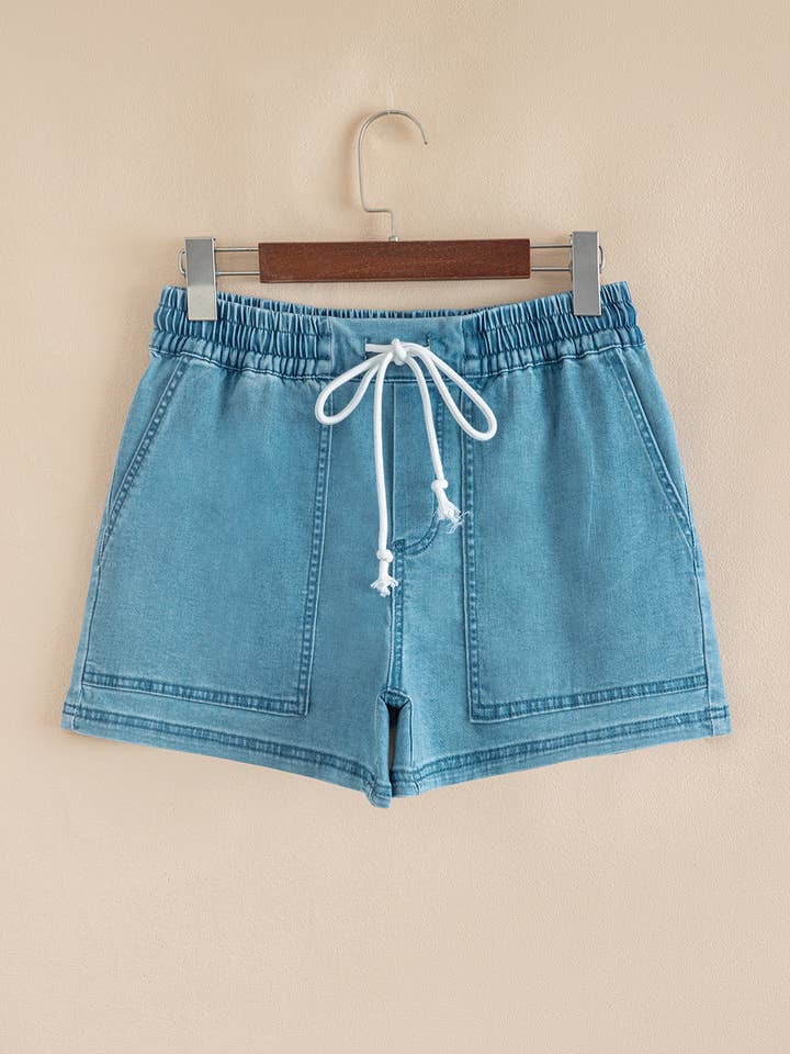 Beau Blue Contrast Drawstring Elastic Waistband Denim Shorts for wholesale on Faire2