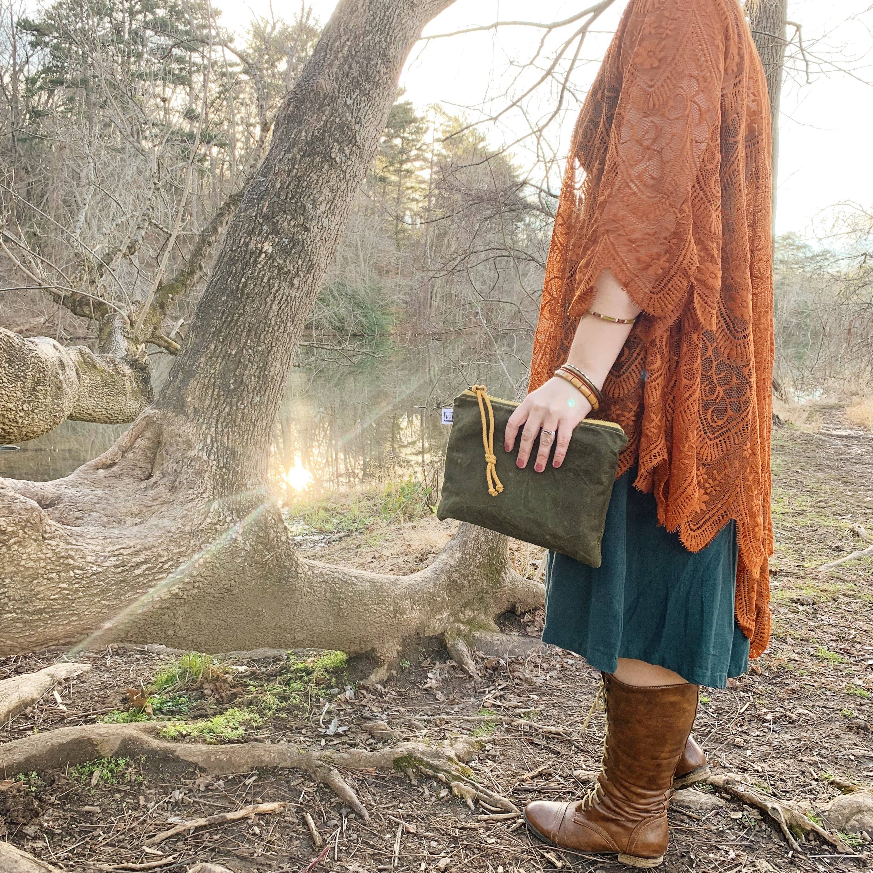 Rachel Elise Studio - Wholesale Makeup/Cosmetic Bag - Cosmetic Pouch - Waxed Canvas // Large Vegan Zipper Bag2