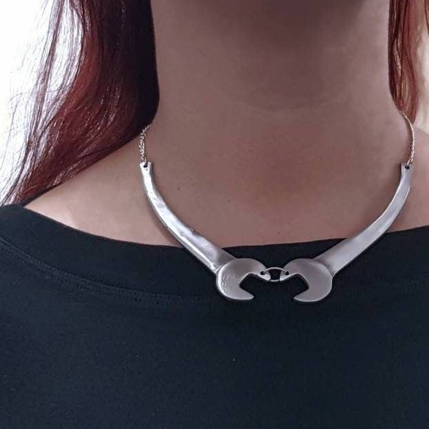 Kettenanhänger aus Schraubenschlüsseln aus Stahl für den Großhandel von Gleamlety