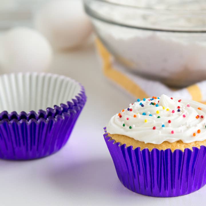 Fox Run Brands – Engroshandel Cupcake-/muffinfolie – Fox Run Purple Foil Cupcake Liners, sæt med 32, 3 „x 3"3