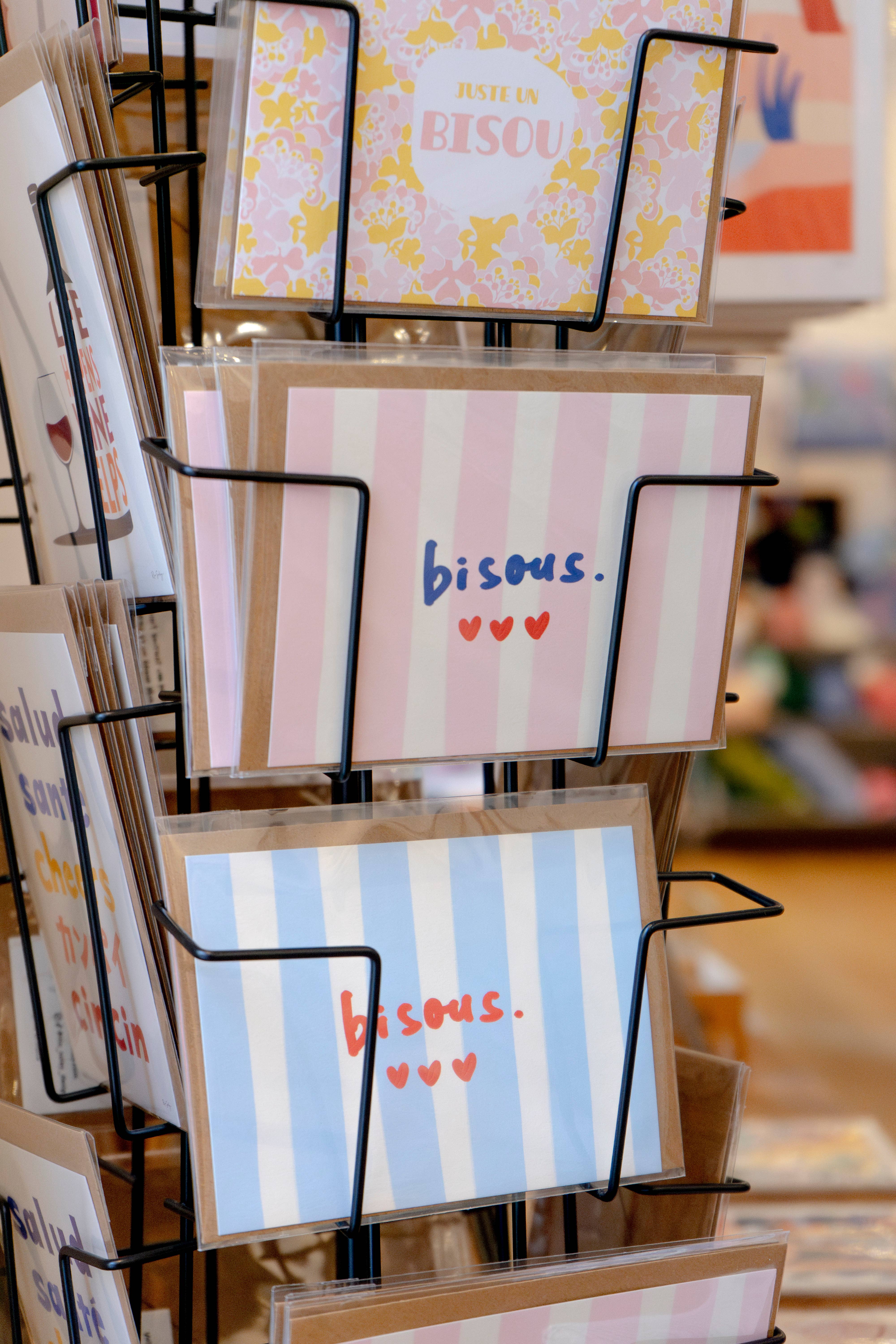 Rio Soléy - Wholesale Love Card - Bisous Greeting Card – French Everyday Love Card (Pink/Blue)1