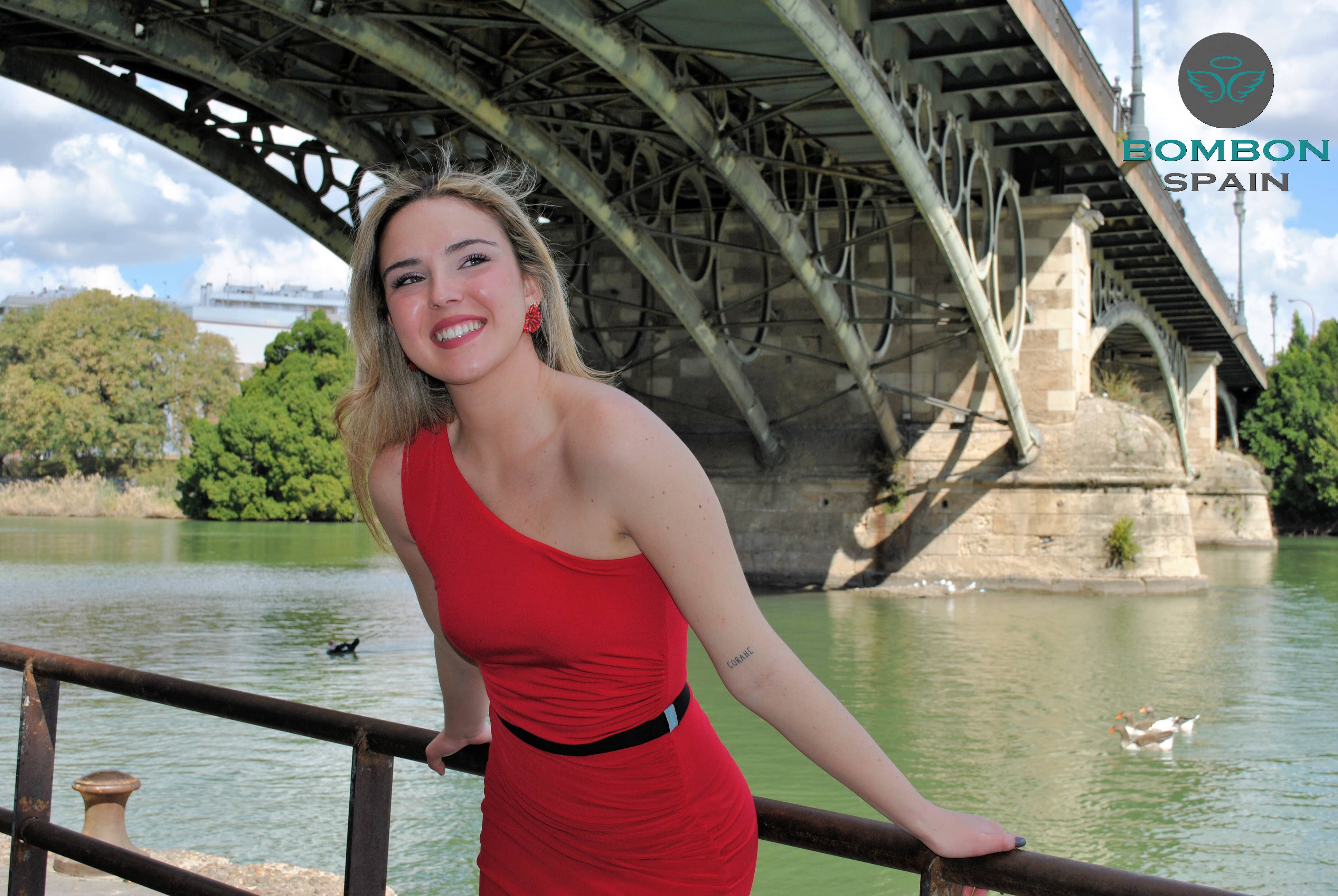 Long Asymmetric Red Dress Orleans for wholesale on Faire1