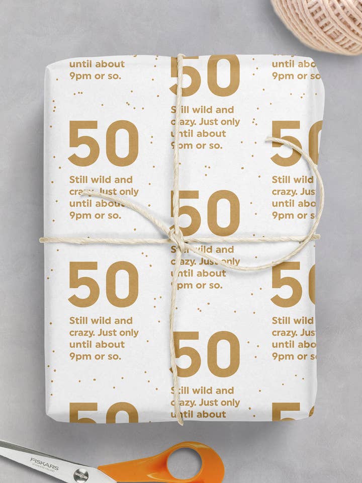 50e verjaardagscadeauwrap Quotish**Pak van 2 vellen gevouwen **1 voor wholesale door Brainbox Candy