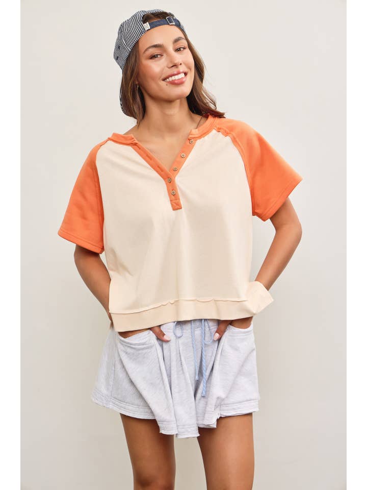 Mustard Seed - Wholesale Knit Top - Women's - SIDE SLIT COLOR BLOCK RAGLAN TOP