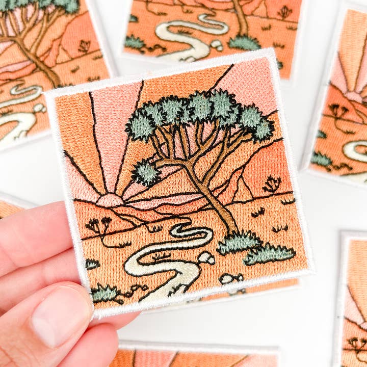 Field Trip Threads - Vente Écusson - Écusson thermocollant Joshua Tree brodé en forme de parc national3