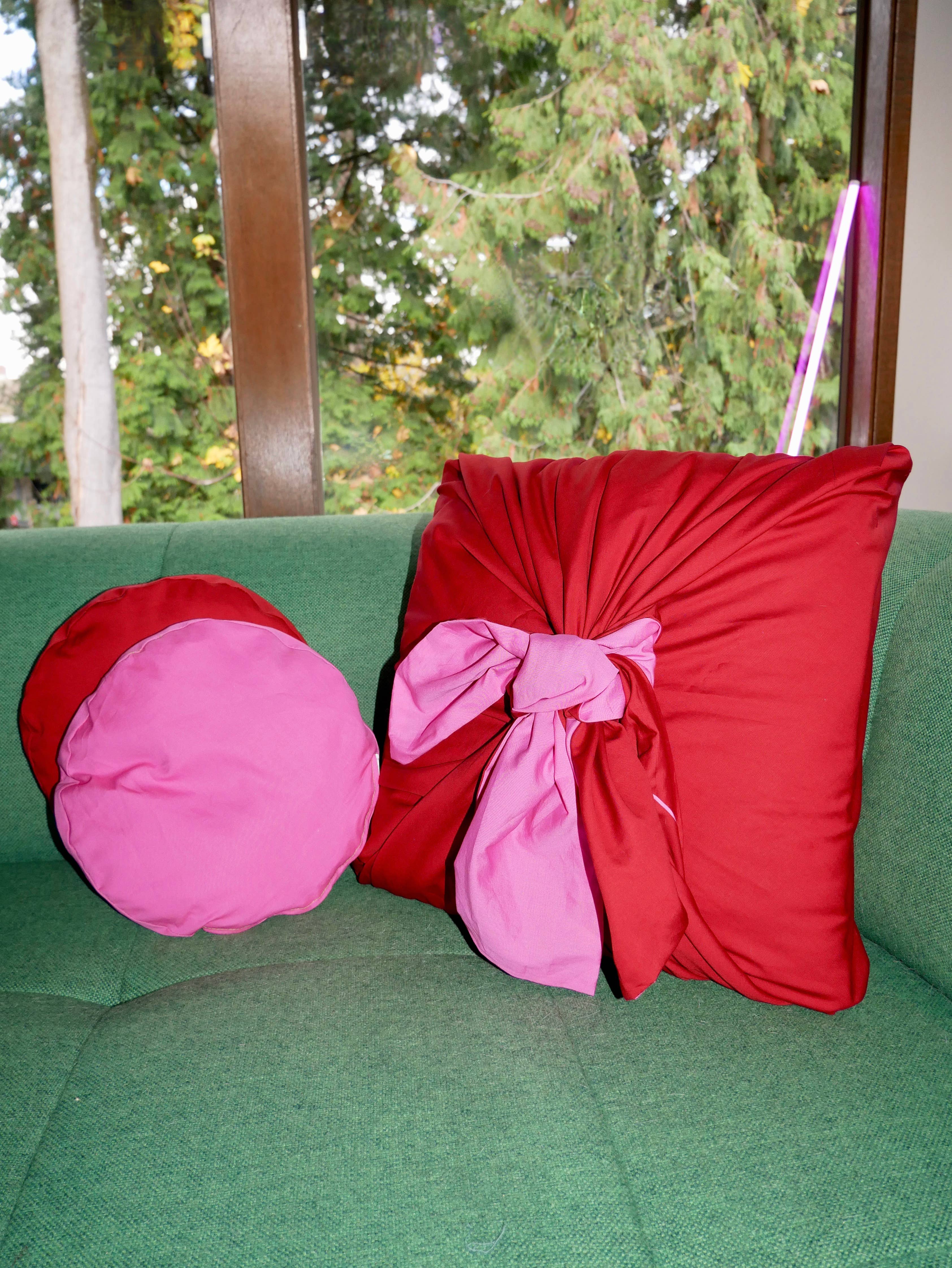 Oregon Natural Fiber Mill - Wholesale Throw/Decorative Pillow - Knot Pillow0