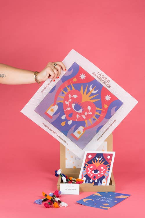 La Cour des Miracles - Wholesale Embroidery/Cross Stitch Supplies - Canvas Kit - Open Heart1