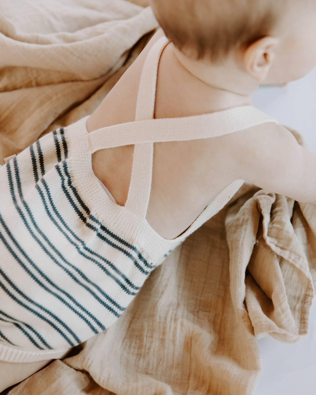 Dear Hayden – wholesale Overall - Baby – Bubbelromper i randig ekologisk bomullstrikå7