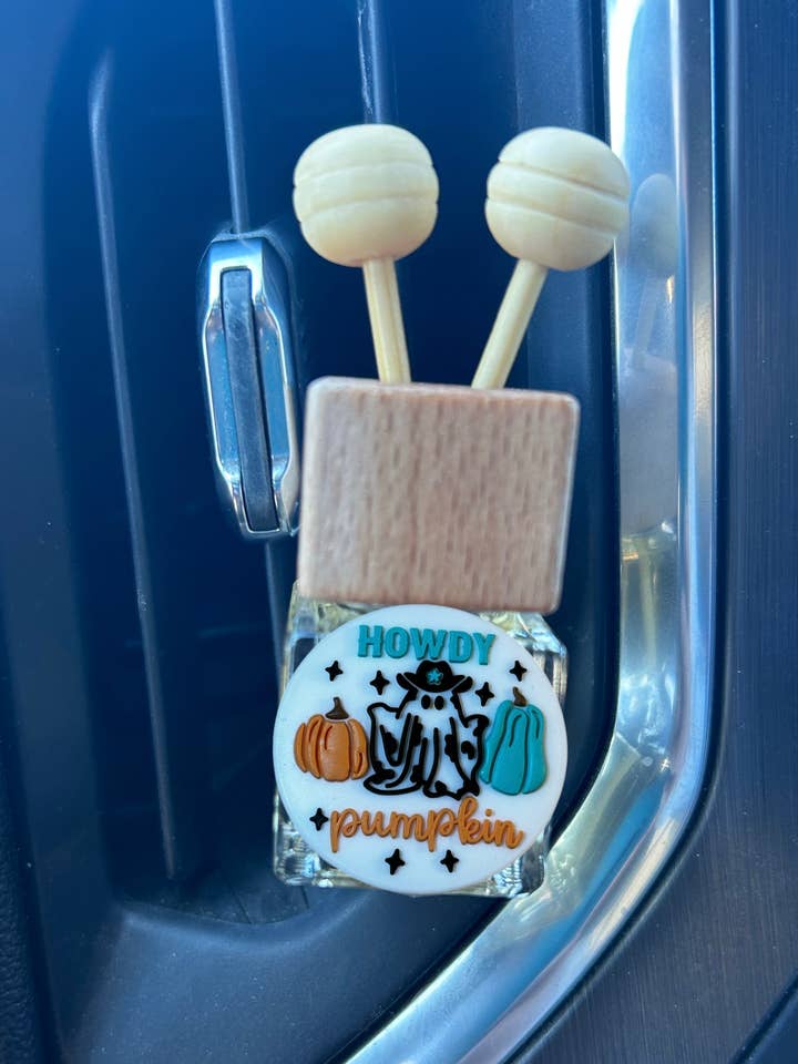 Howdy Pumpkin Vent Clip Diffuser for wholesale by The Prickly Five
