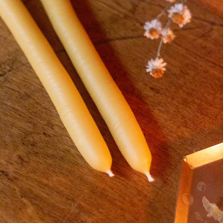 The Ramblin' Bee - Wholesale Tapered candle/candlestick - Hand Dipped Beeswax Taper Candle2