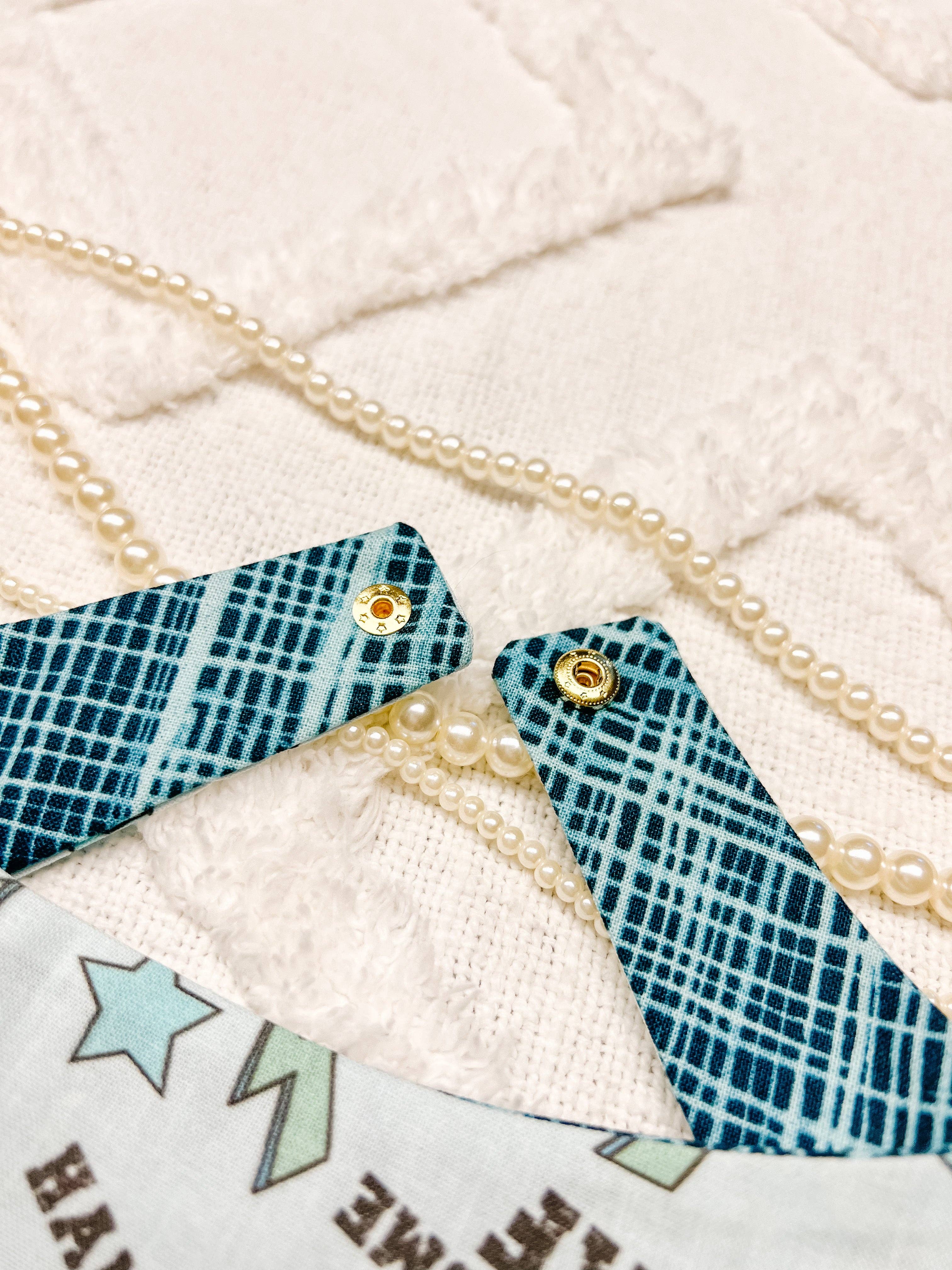 StellaLoo - Wholesale Pet Bandana - Dog - Handsome AF Stars Reversible Dog Bandana, Pet Snap On Scarf 8