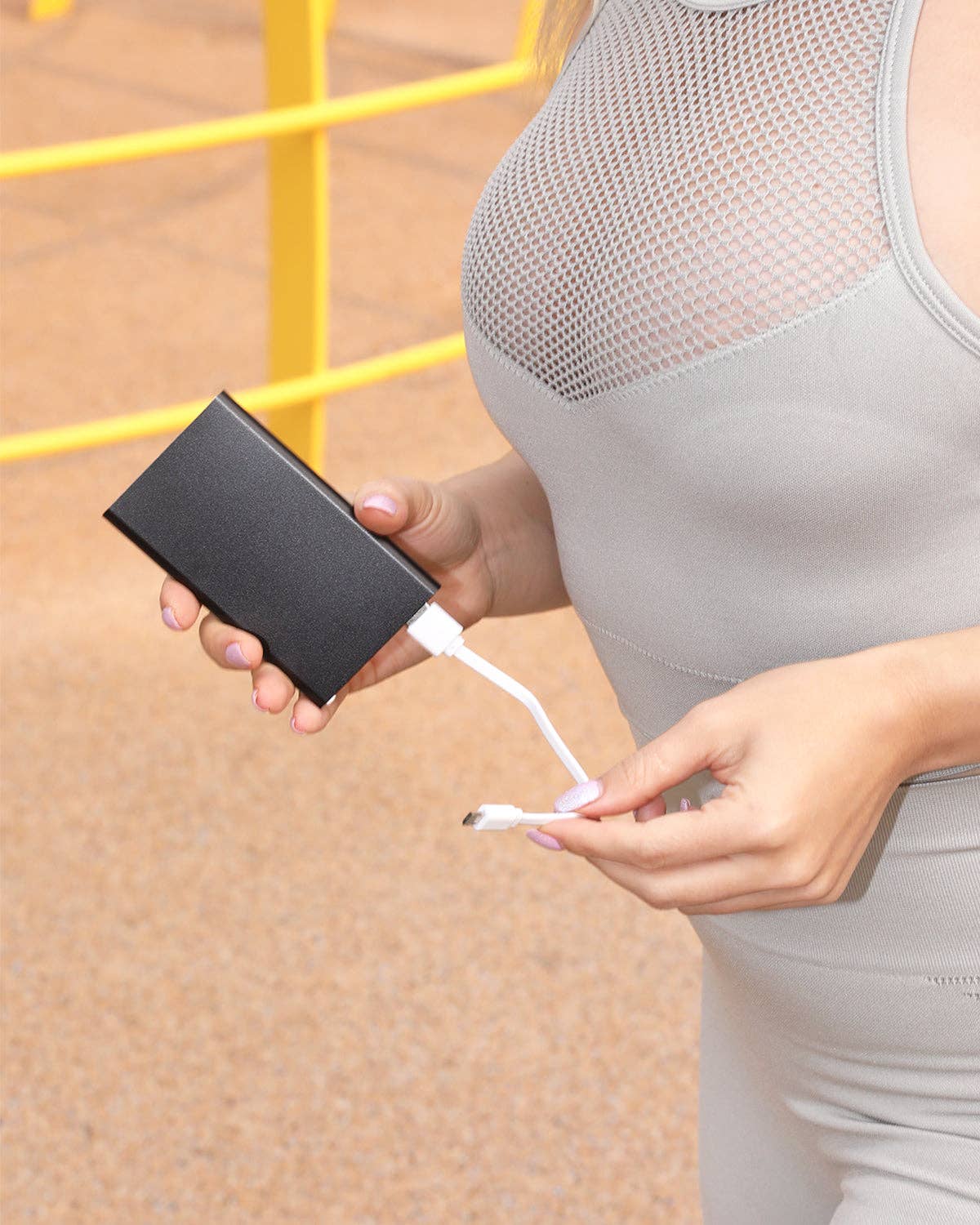 Lithium ion power bank 10,000 mAh - Black for wholesale on Faire1