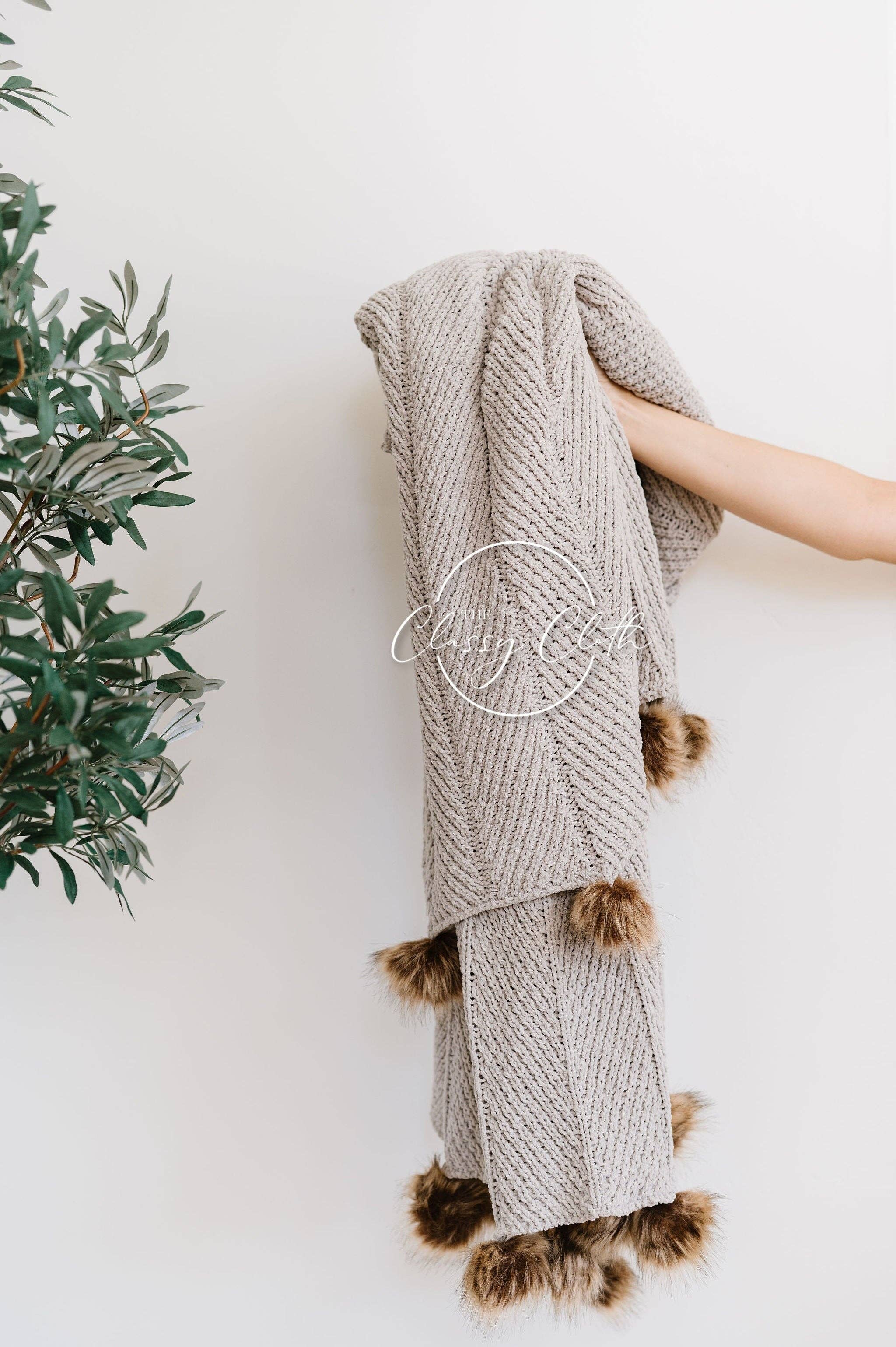 The Classy Cloth WS - Wholesale Throw Blanket - Chenille Pom Blanket - Grey RTS1