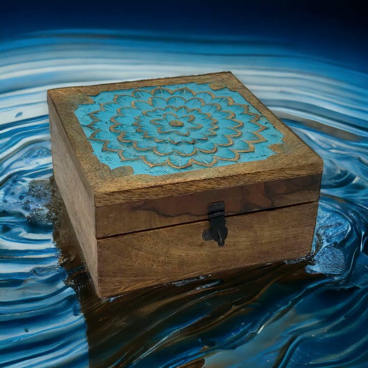 Wilco Home - Wholesale Decorative Box - Carved Wood "Water Ripples" Hinged Box-Fall Christmas6