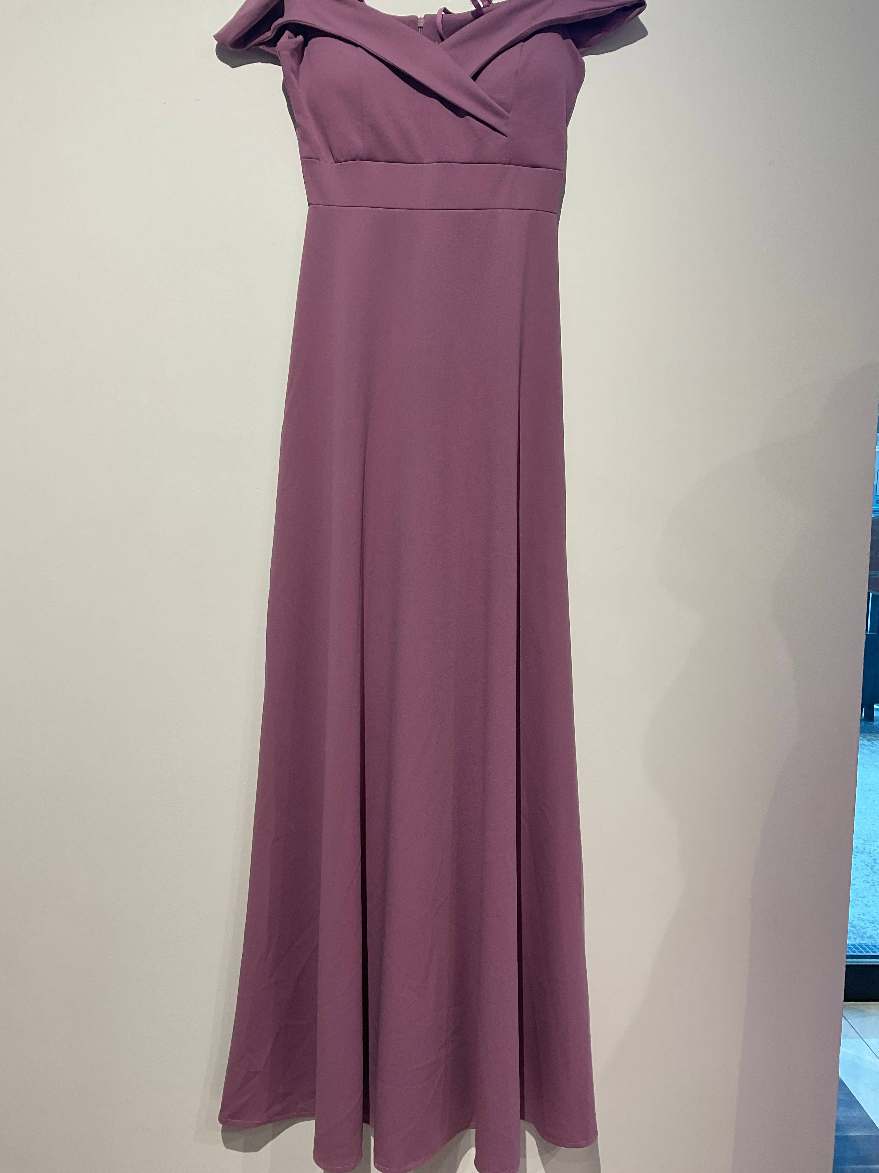 Alice'Desir - Wholesale Gown - Women's - 8892 A-line dress with boat neckline7