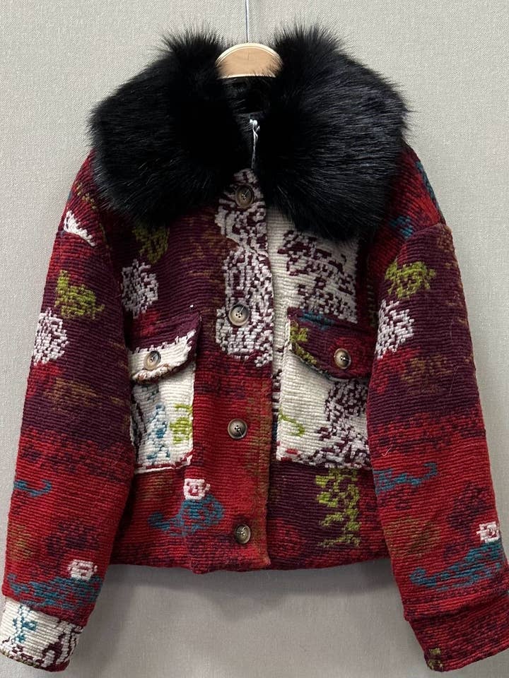 FAUX FUR COLLAR JACKET for wholesale by SWEET MAGIC MODA Y COMPLEMENTOS