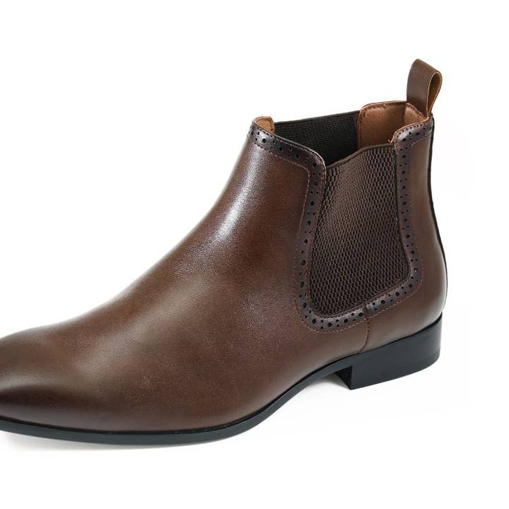 Hayes Brown for wholesale on Faire0