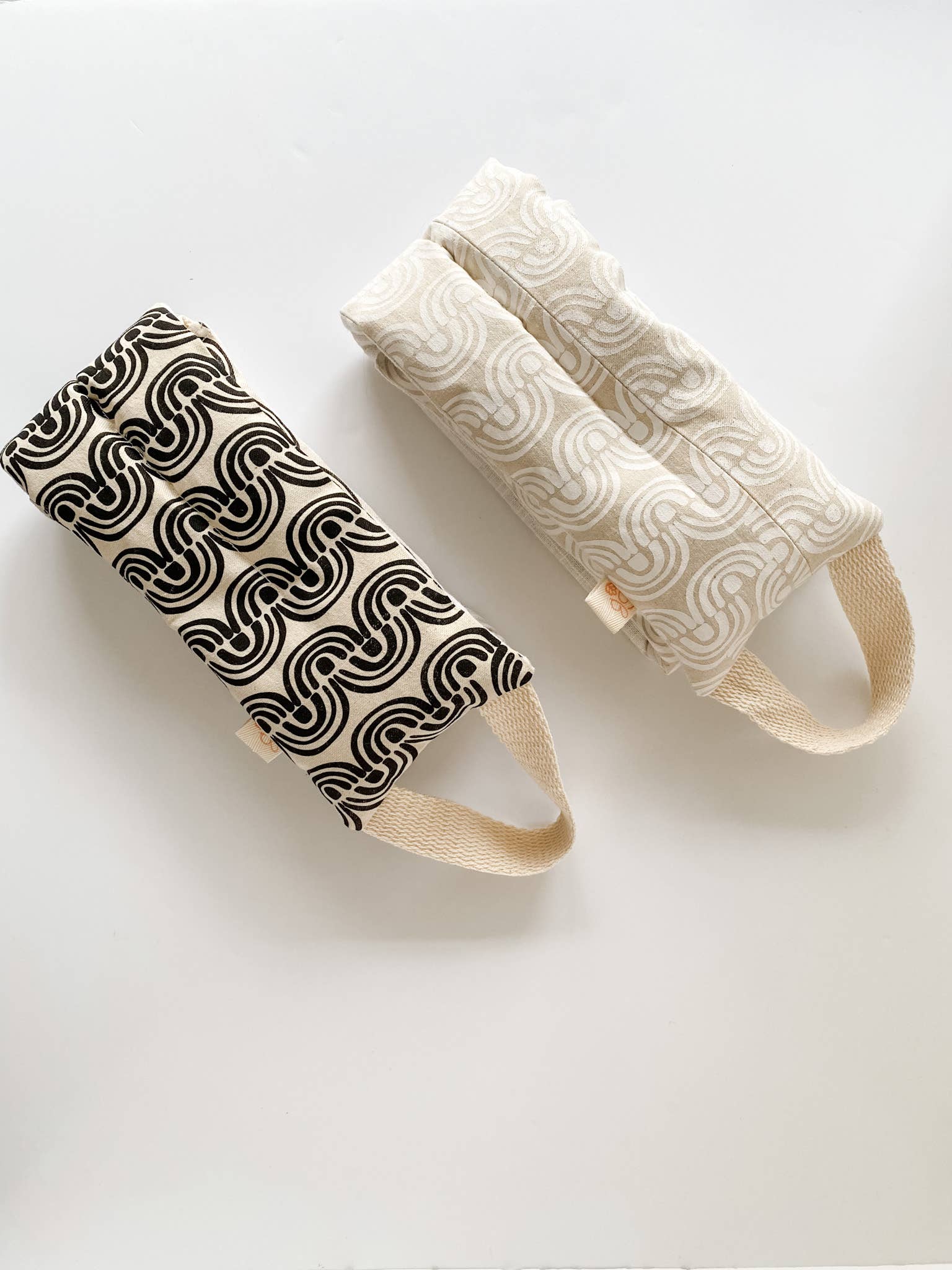 Sarah Bertochi - Handmade - Wholesale Hot/Cold Compress - Neck/Shoulder Wrap Lavender - Circles1