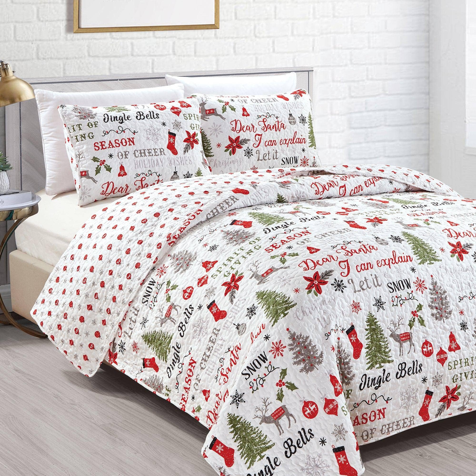 Holiday 3 Piece Quilt Set - Carol Collection for wholesale on Faire3