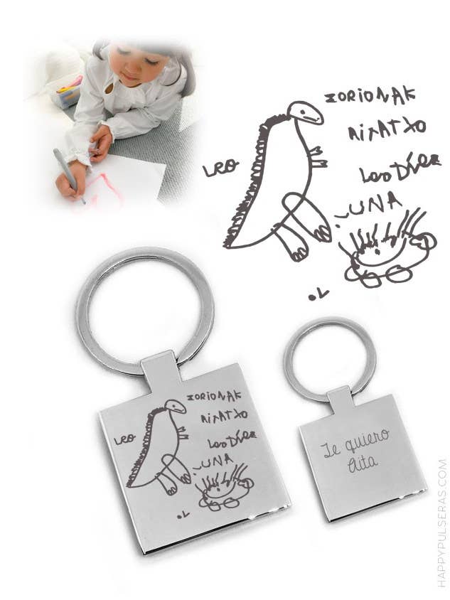 Porte-clés carré en acier gravé avec dessin personnalisé. pour la vente par Happypulseras