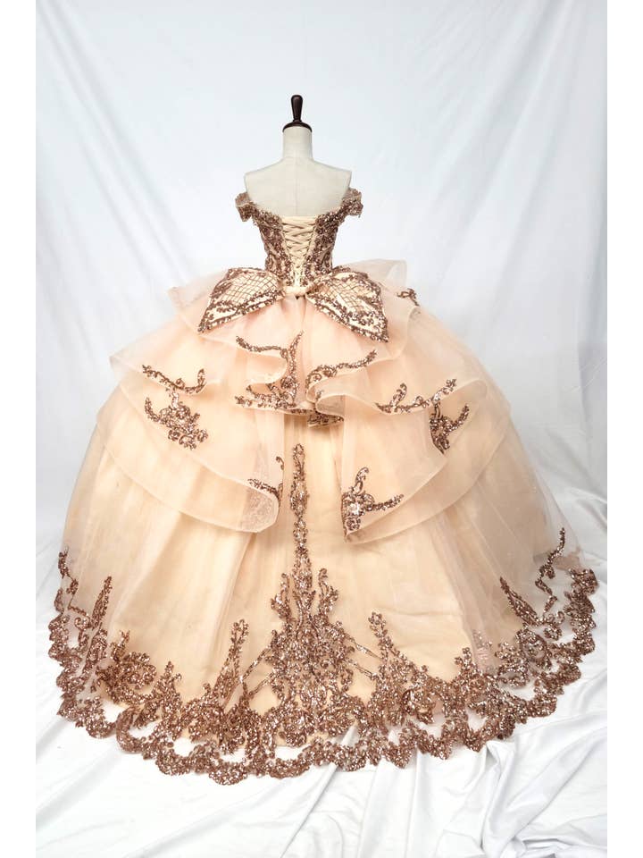 Chicas - Wholesale Dress - Women's - Multilayered Quince Dress With Bow and Sequins CHF306323