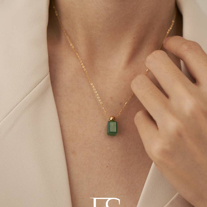 Furano Studio - Wholesale Pendant/Charm Necklace - 18K Gold Plated Green Cube Pendant Necklace