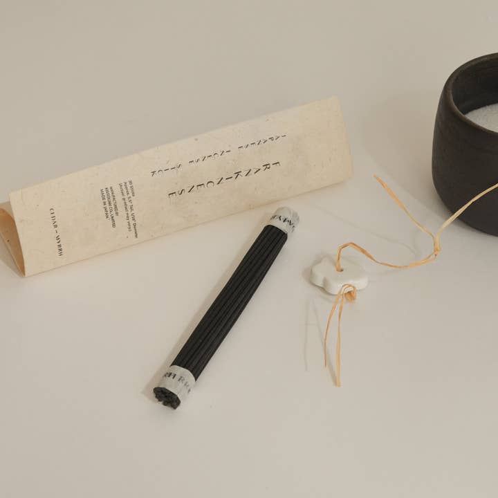 Cedar and Myrrh - Wholesale Incense - Frankincense Japanese Incense Stick Set - 30 Sticks 1