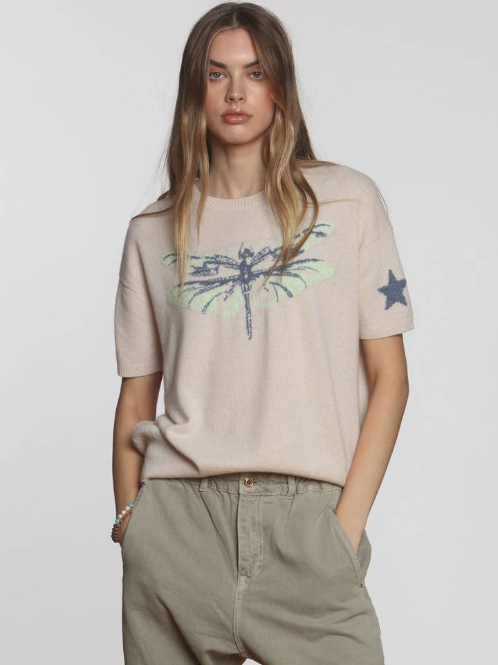 Annie Dragonfly Tee - Nøgen/æble for engroshandel hos Label + Thread