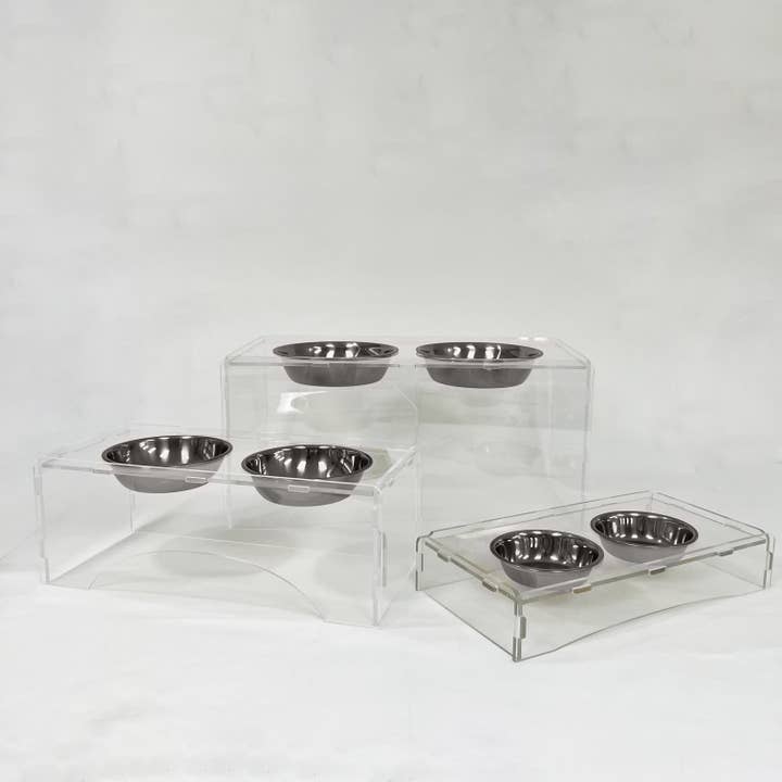 M.N. Designs, Inc. - Wholesale Pet Bowl - Cat/Dog - Clear Acrylic Dog Bowl Holder2