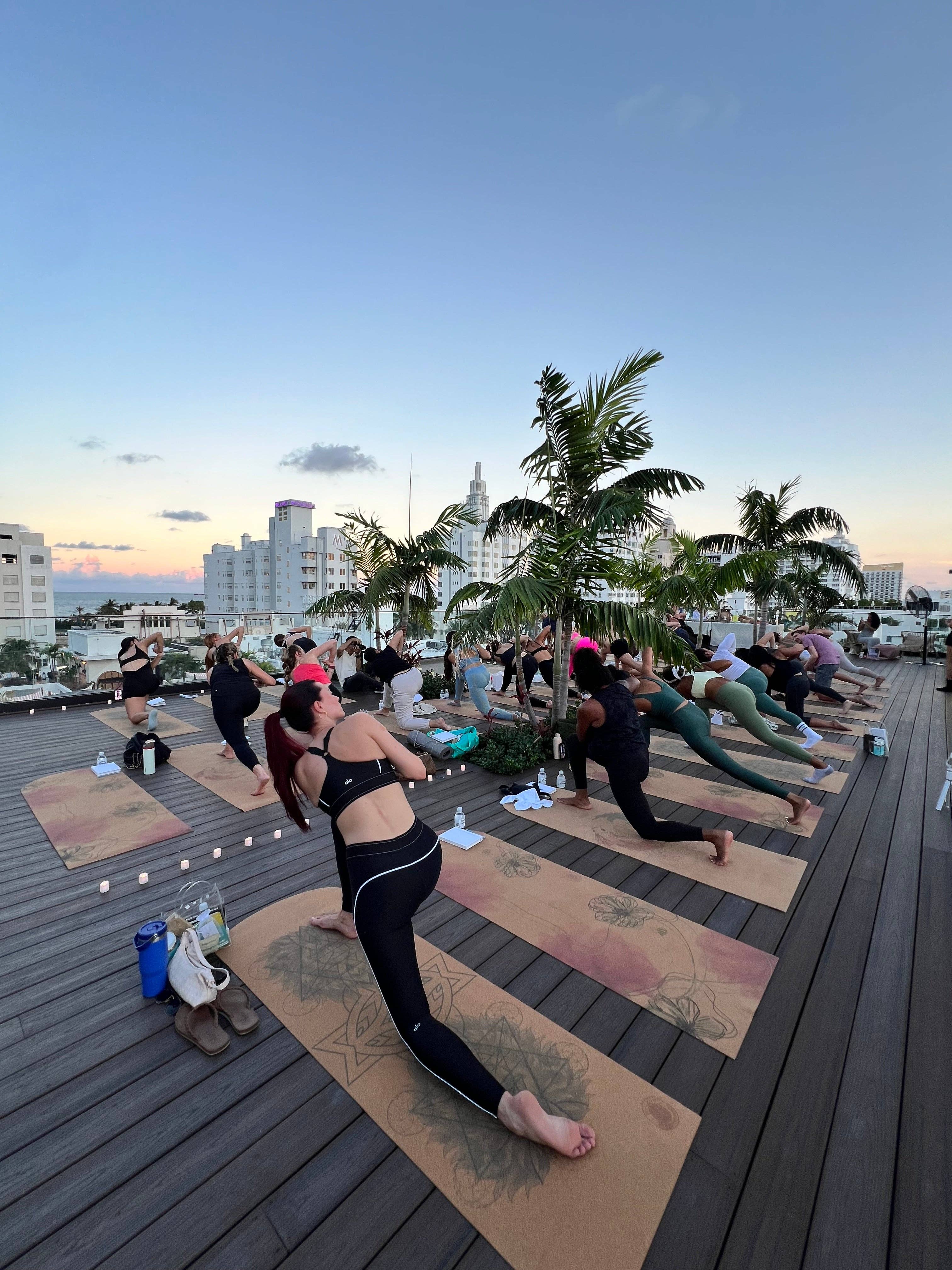 Within Enlightenment – wholesale Yoga mat – RENTAL YOGA MAT8