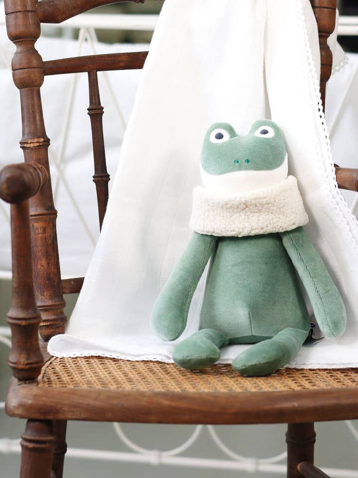 Helene the Frog for wholesale by pamplemousse peluches
