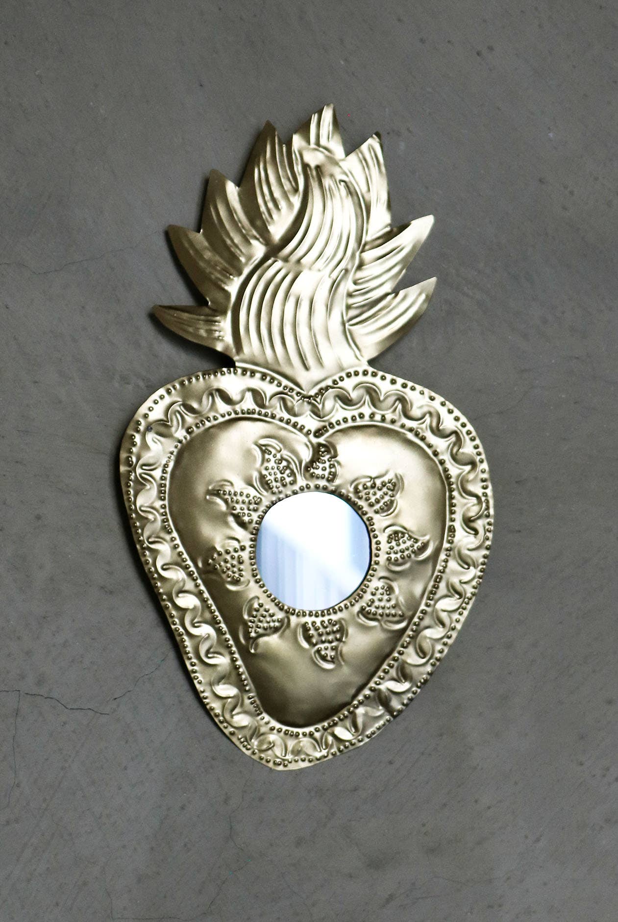 P.I. Project France – Arte de parede dimensional/3D por atacado – Milagres dourados grandes - Coração sagrado mexicano – Ex-votos3