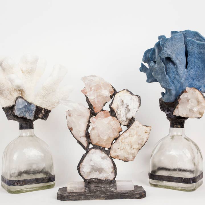 Jamie Dietrich Designs - Vente Décorations de table - Bouteille Blue Coral Geode1