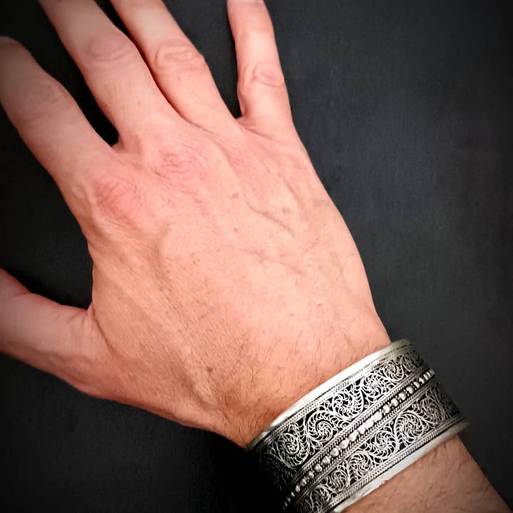 Unique Brand - Wholesale Cuff bracelet - Lamahi Tibetan Bracelet5