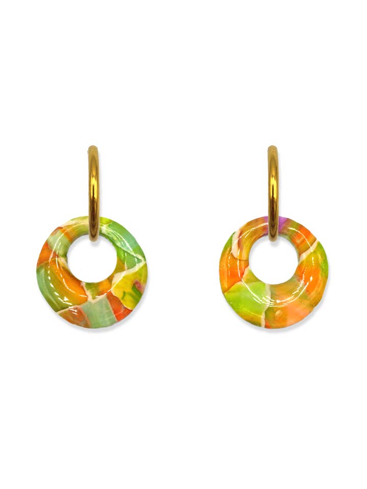 Oorbellen Watercolor Green Round | Double Sided voor wholesale door BLOSS Jewelry