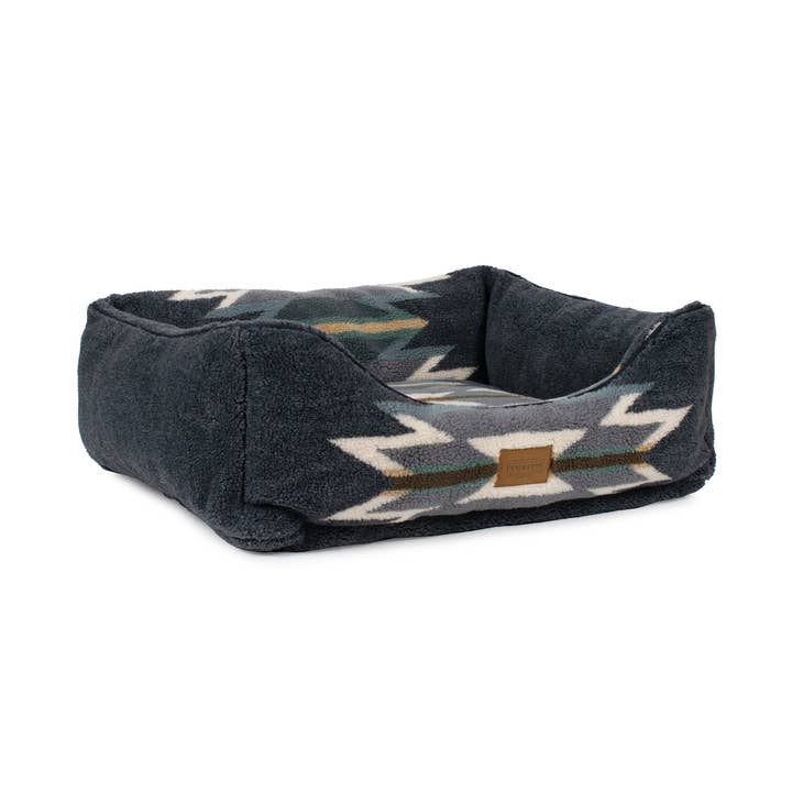 Carolina Pet Company - Wholesale Pet Bed - Dog - Pendleton Wyeth Trail Berber Kuddler Dog Bed9