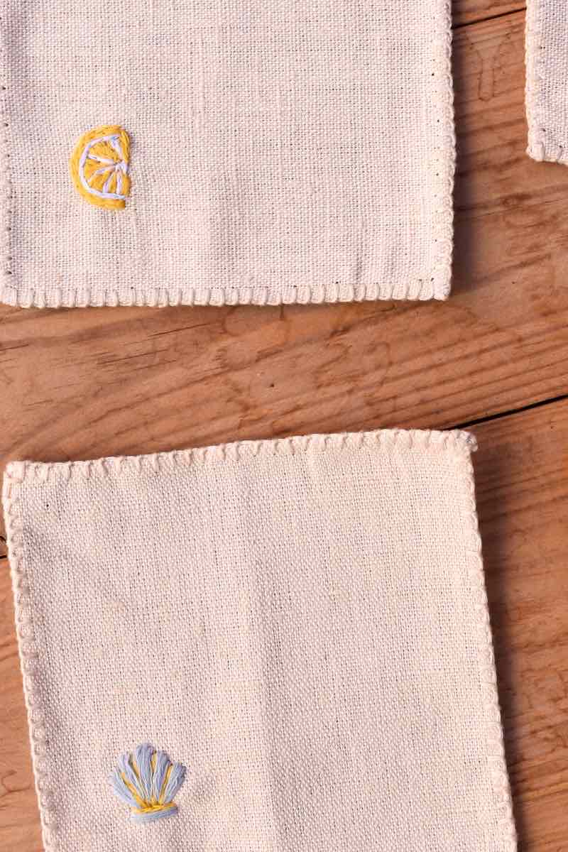 Folks & Tales - Wholesale Dinner & Cloth Napkin - Dalia Cocktail Napkin1