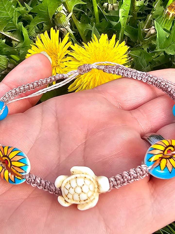 Flowers N Sea Turtles Anklet for wholesale by Shark Bitten