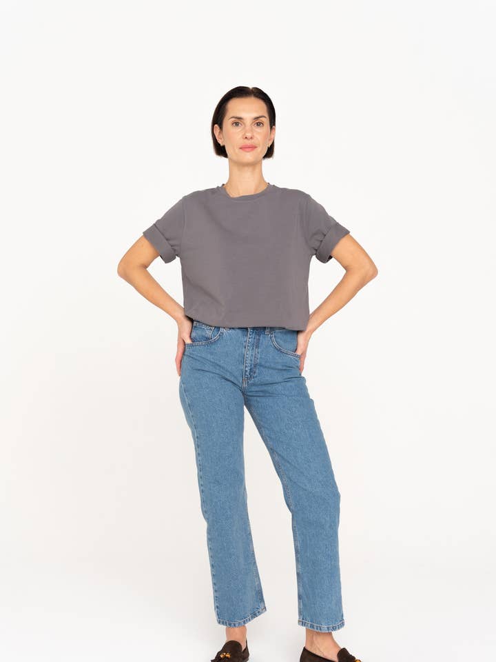 CAPSULE by AgnÄ— GilytÄ— - Wholesale T-Shirt - Women's - T-shirt 'KAUAI' | premium cotton