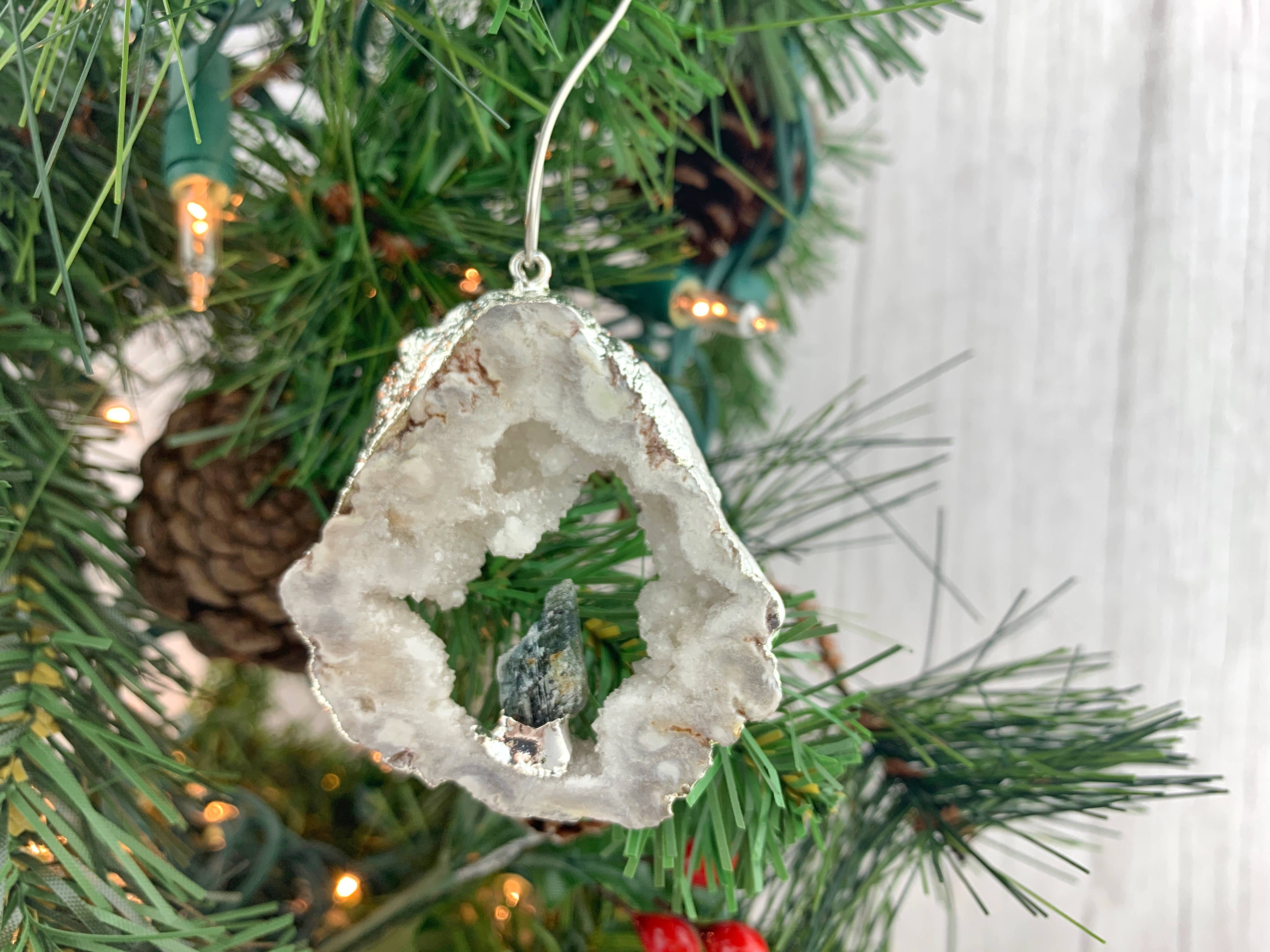 WonderLight Jewelry - Wholesale Ornament - White Druzy Gemstone Ornament - Hanging Tree Decor0